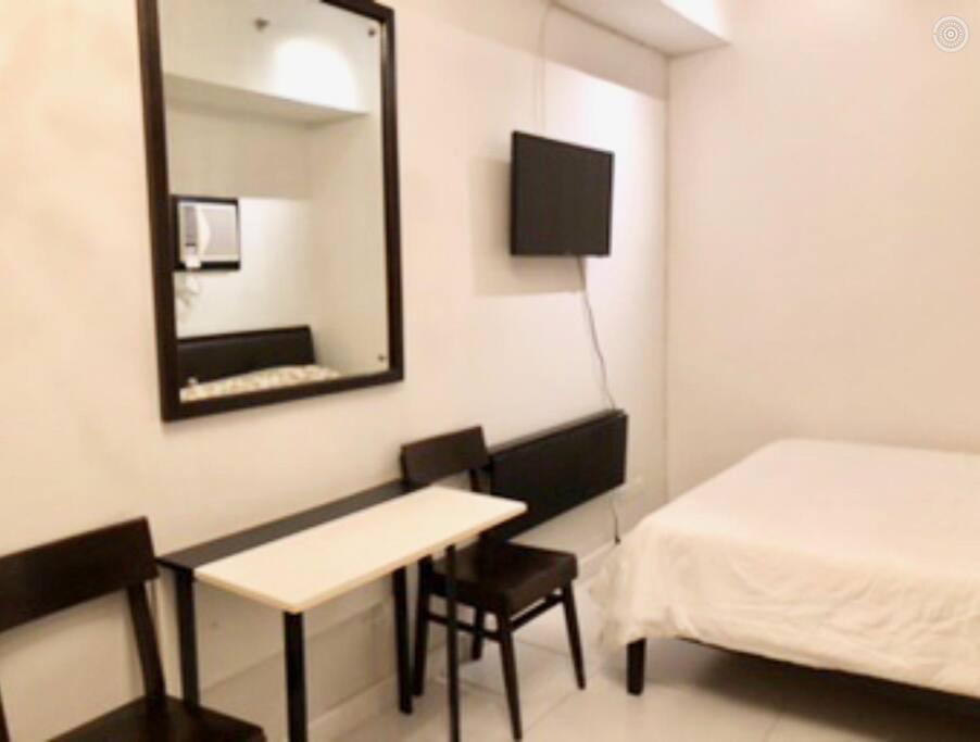 Kl Tower Studio Legazpi Village, Makati Near Greenbelt & Aim Makati Μανίλα Εξωτερικό φωτογραφία